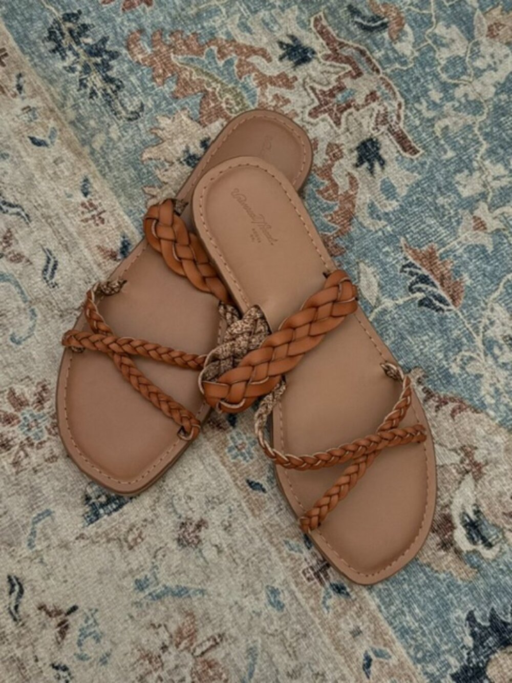 (4 for $20) UNIVERSAL THREAD Faux Leather Braided Sandals - Size 8.5 - NEW
